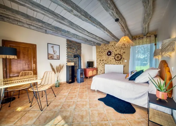 La Fermette Du Perougord A Rouffignac-st-cernin Perigord Noir Отель типа 